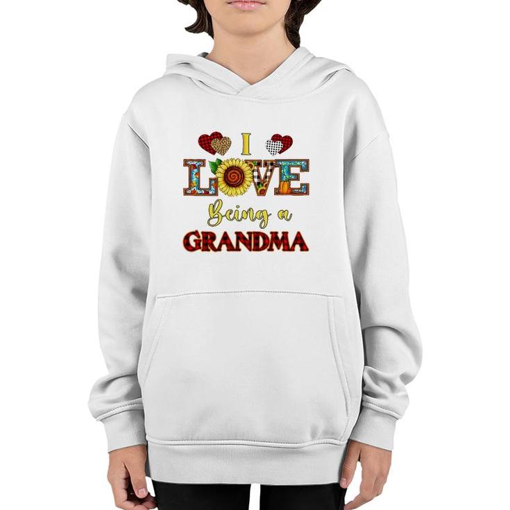 I Love Being A Grandma Gift Grandmother Sunflower Youth Hoodie
