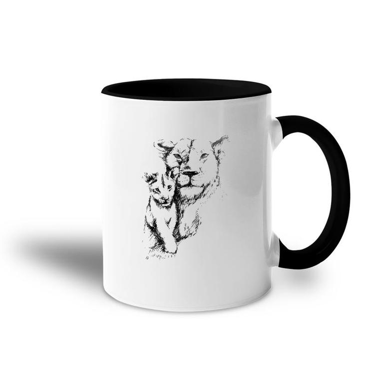 Cute Wilde Lion Mother With Cub Accent Mug