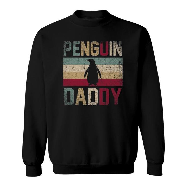 Father's Day Gift Idea Animal Lover Dad Retro Penguin Sweatshirt