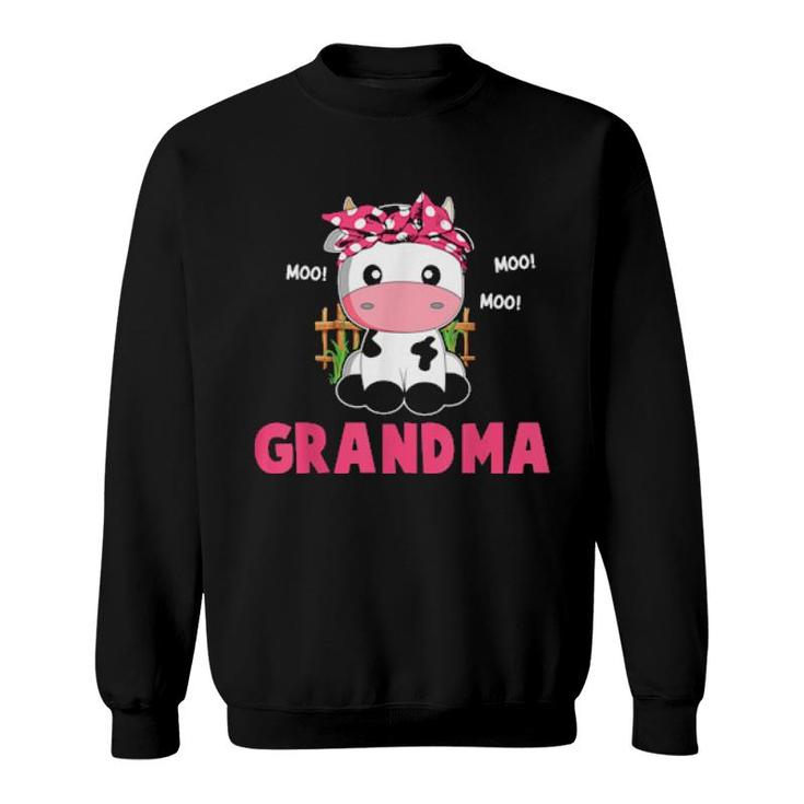 Funny Grandma Cow Cute Cow Farmer Birthday Matching Family  Sweatshirt