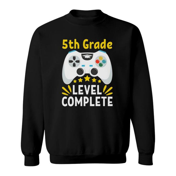 Funny I 5Th Grade Level Complete I 2021 Graduation I Gaming Sweatshirt