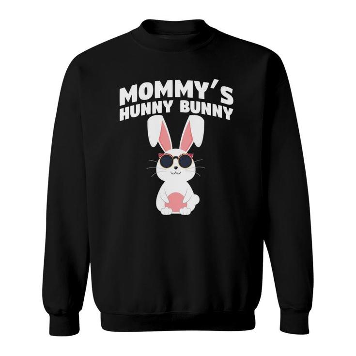 Mommy's Hunny Bunny Easter Egg Hunts Cute Rabbit Sweatshirt