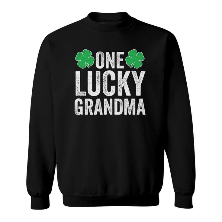 One Lucky Grandma Clover Women St Patricks Day Grandmother Sweatshirt