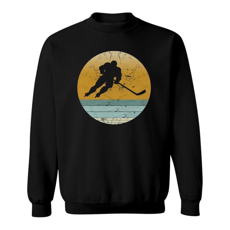 Retro Ice Hockey Vintage Style Sport Gift For Men & Women Sweatshirt