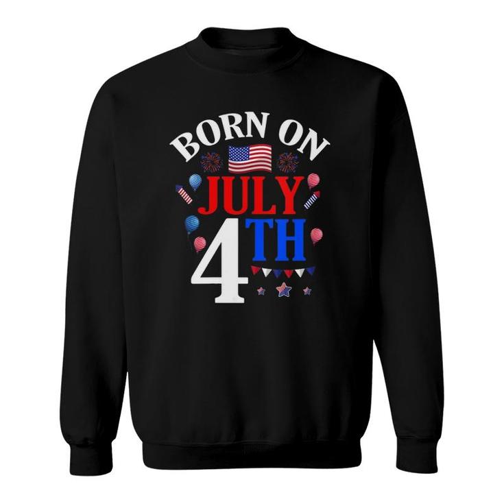 Womens Born On July 4Th Birthday Independence Day Women Men V-Neck Sweatshirt