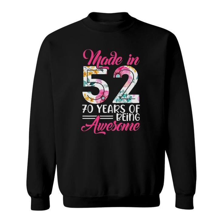 Womens Made In 52 Awesome 70 Years Old Birthday Party Costume Women Sweatshirt