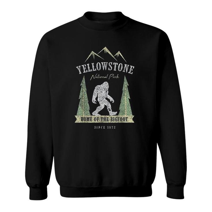Yellowstone National Park Bigfoot Montana Gift Sweatshirt