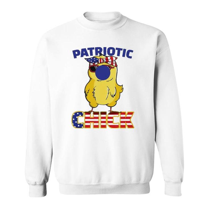Fourth Of July 4Th Cute Patriotic Chick American Flag Gift  Sweatshirt