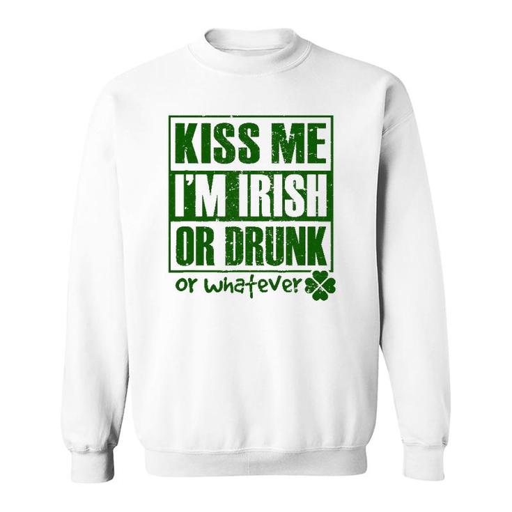 Mens Kiss Me I'm Irish Funny St Patrick's Day Gifts For Men Sweatshirt