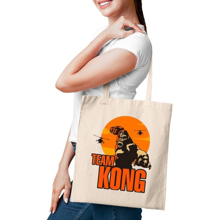 Team Kong Taking Over The City And Helicopters Sunset Tote Bag