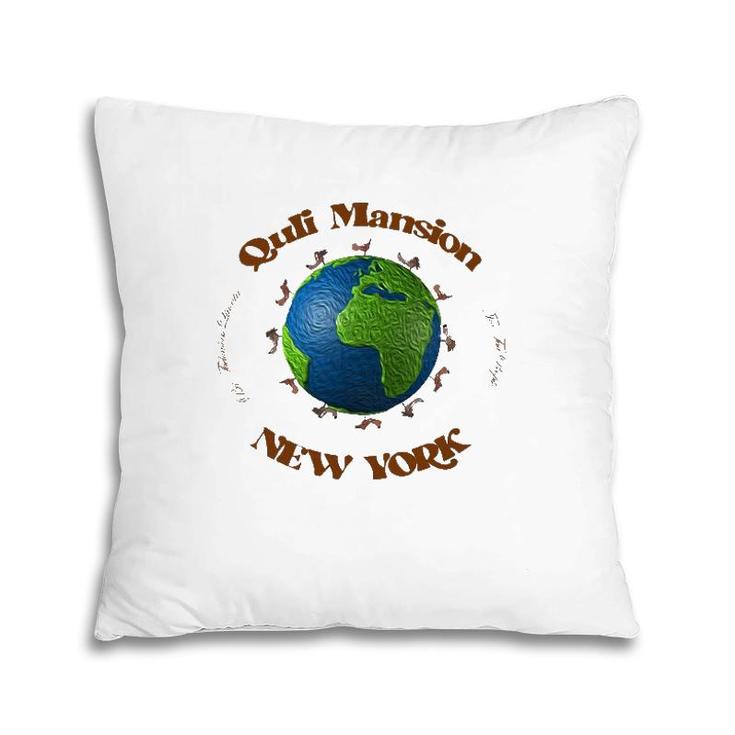 Quli Mansion Dog World New York Pillow