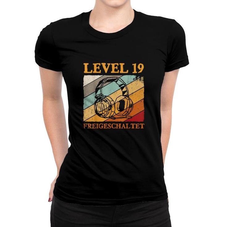 19Geburtstag Gaming Video Gamer Level 19 Freigeschaltet  Women T-shirt