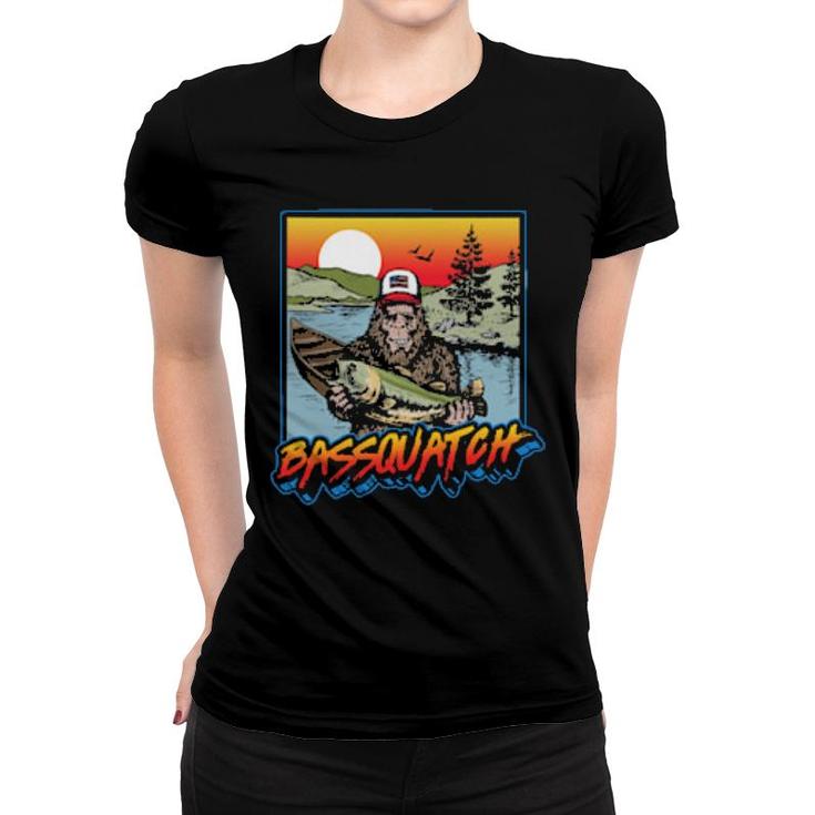 Bassquatch Lustiger Bass Fishing Sasquatch Retro 80Er  Women T-shirt
