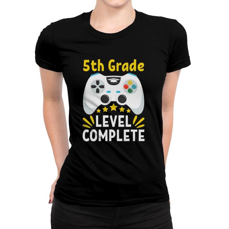 Funny I 5Th Grade Level Complete I 2021 Graduation I Gaming Women T-shirt