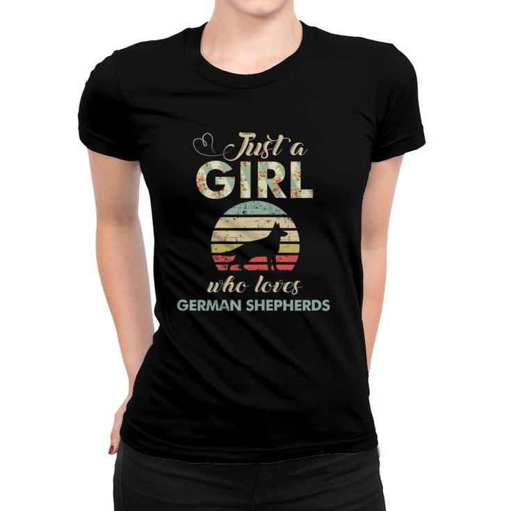 Just A Girl Who Loves German Shepherds Retro Vintage Dog Women T-shirt