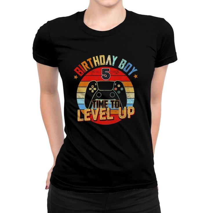 Kids 5Th Birthday Boy Time To Level Up 5 Years Old Women T-shirt