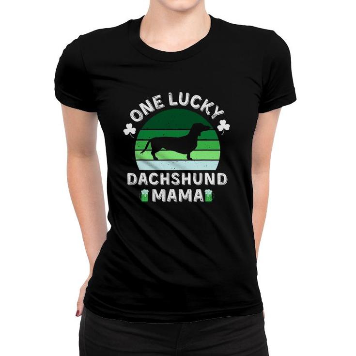 One Lucky Dachshund Mama Funny St Patrick's Day Women Women T-shirt