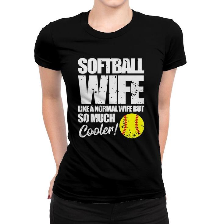Womens Fastpitch Softball Funny Mom Women T-shirt