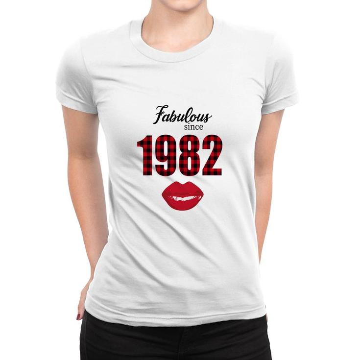 Fabulous Since 1982 Black Red Plaid Lips Happy 40Th Birthday Women T-shirt