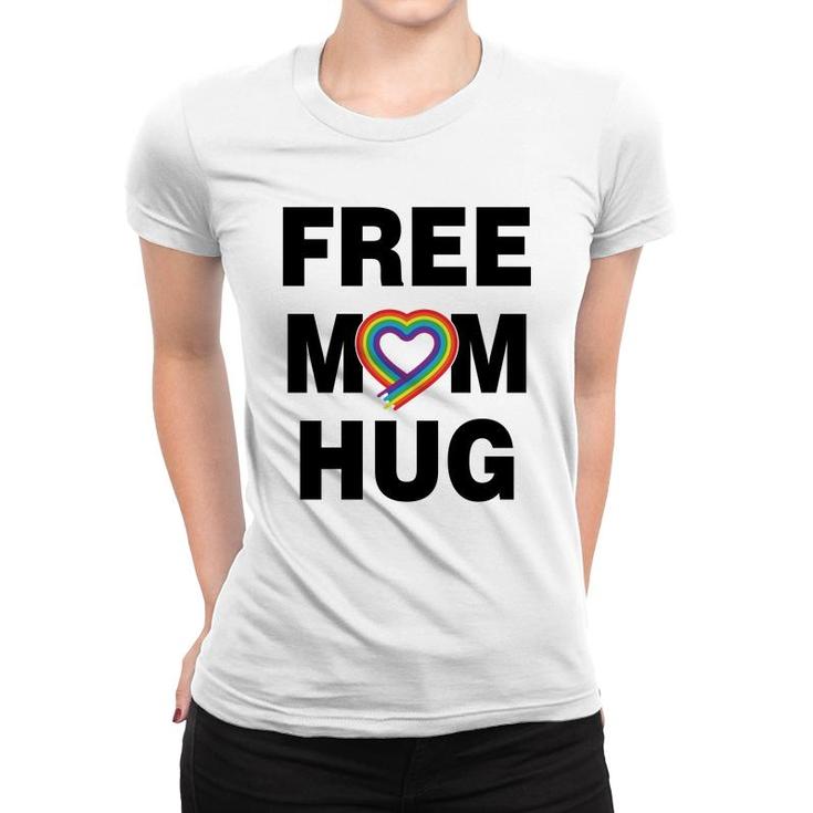 Free Mom Hug Black Women T-shirt