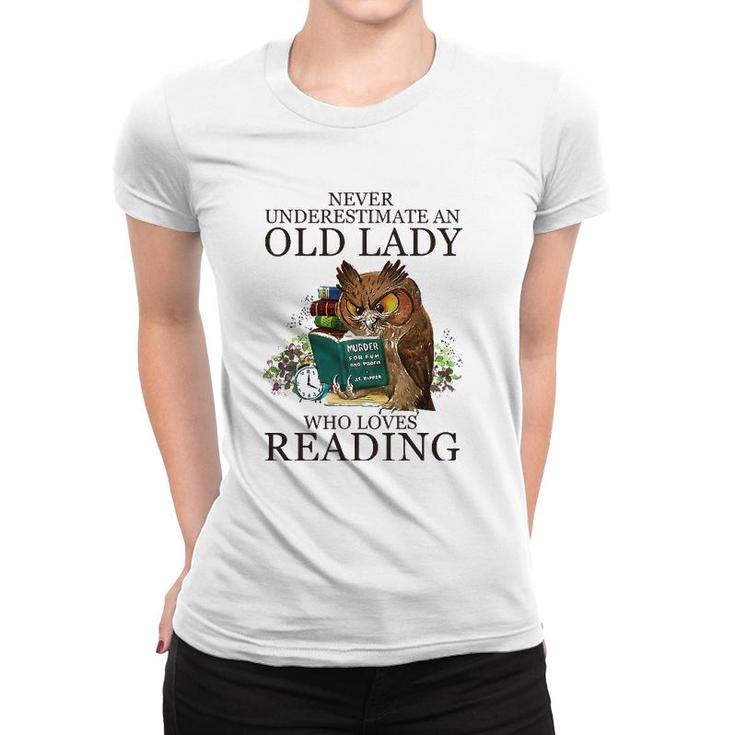 Never Underestimate An Old Lady Who Loves Reading Book Owl Women T-shirt