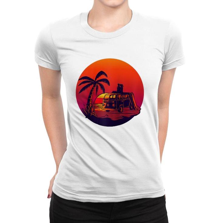 Summer Sunset - Love Van - Travel - Romanic Graphic  Women T-shirt