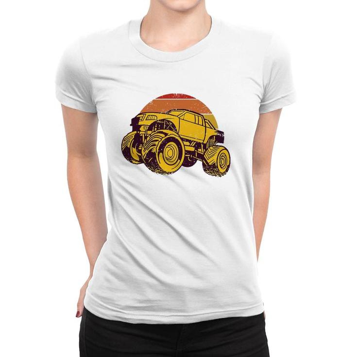 Vintage Monster Truck Retro Sunset Vintage Distressed Design Women T-shirt