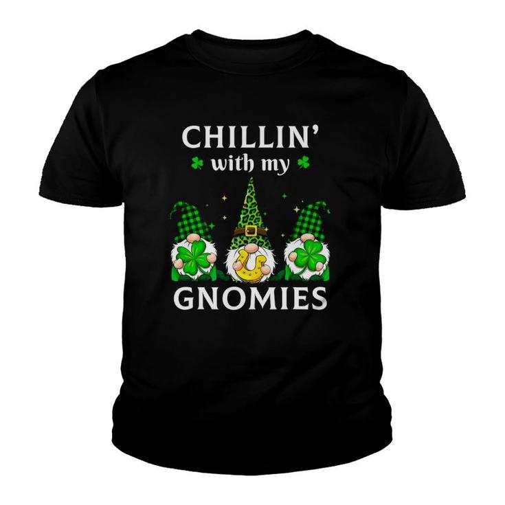 Chillin' With My Gnomies St Patrick's Day Gnome Shamrock Irish Youth T-shirt
