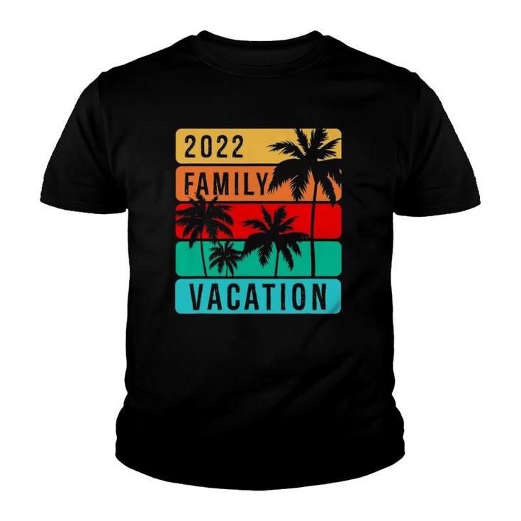 Family Vacation 2022 Beach Vintage Retro Youth T-shirt