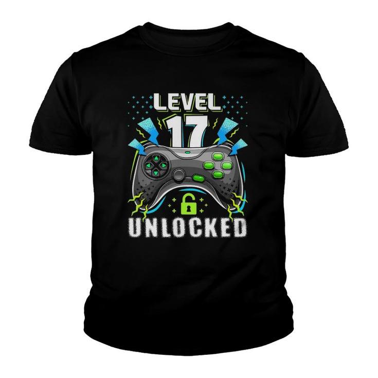 Level 17 Unlocked Retro Video Game 17Th Birthday Gamer Gift Youth T-shirt