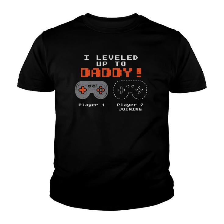 Leveled Up To Daddy Gamer Pregnancy Announcement Men Gift Youth T-shirt
