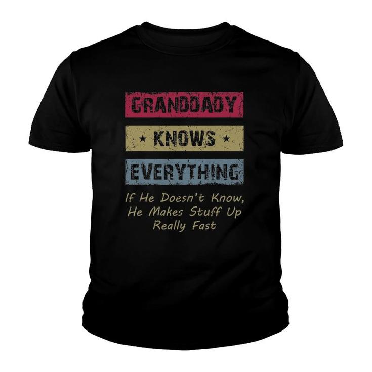 Mens Granddaddy Knows Everything Humor Saying Retro Grandpa Youth T-shirt