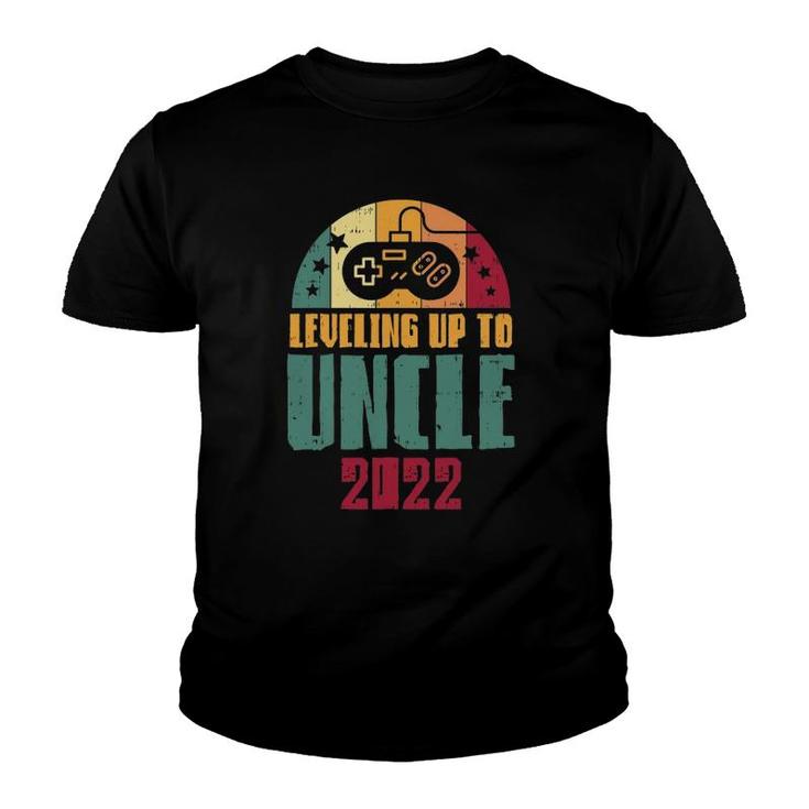 Mens Leveling Up To Uncle 2022 Retro Pregnancy Reveal Gamer Gift Youth T-shirt