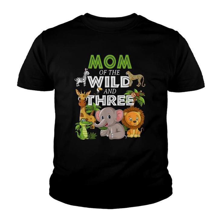Mom Of The Wild Three Zoo Birthday Safari Jungle Animal Youth T-shirt