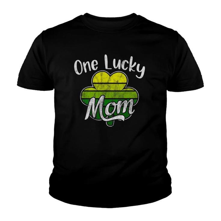 One Lucky Mom Funny Mother Irish Clovers St Patrick's Day Youth T-shirt
