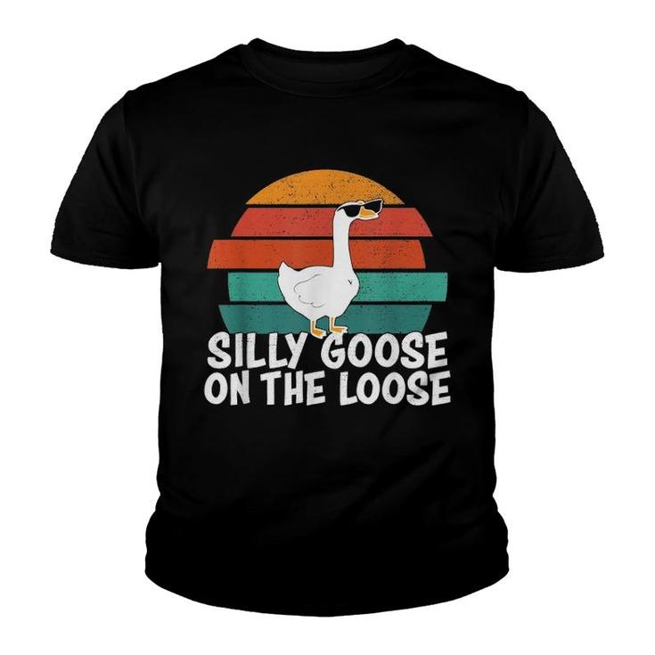Silly Goose On The Loose Vintage Tee Youth T-shirt