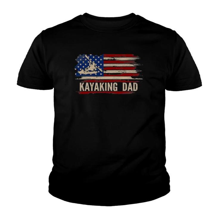 Vintage Kayaking Dad American Usa Flag Kayak Gift Youth T-shirt