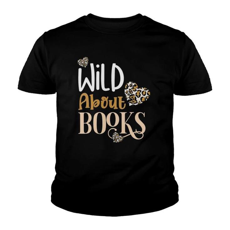 Womens Wild About Books Leopard I Love Reading Book Lover Gift V-Neck Youth T-shirt