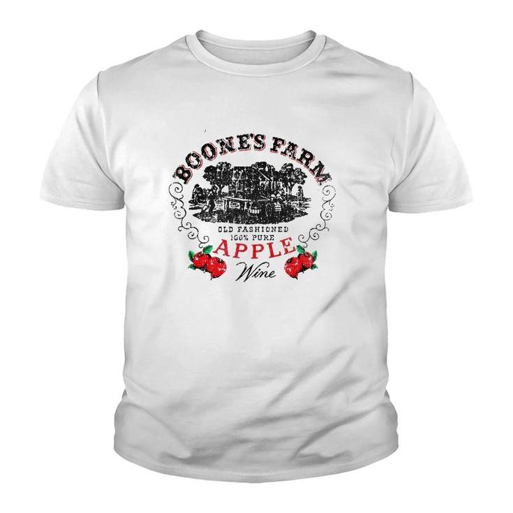 Boone's Farm Wine 1961 Vintage Essential Youth T-shirt