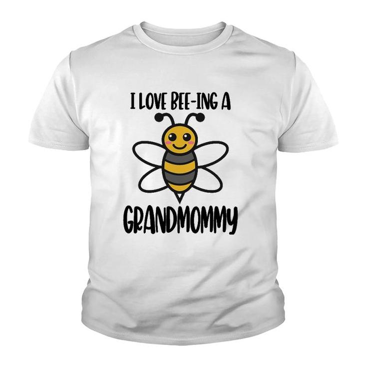 Funny Grandmommy To Bee Grandma Bee Pun Youth T-shirt