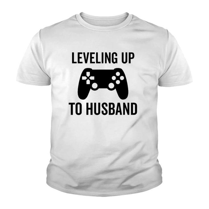 Leveling Up To Husband Engagement Groom Video Game Lover Youth T-shirt