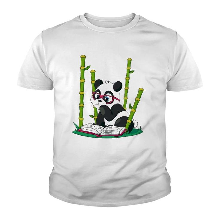 Panda Bear Book Worm Nerd Reading Bamboo Jungle Gift Youth T-shirt