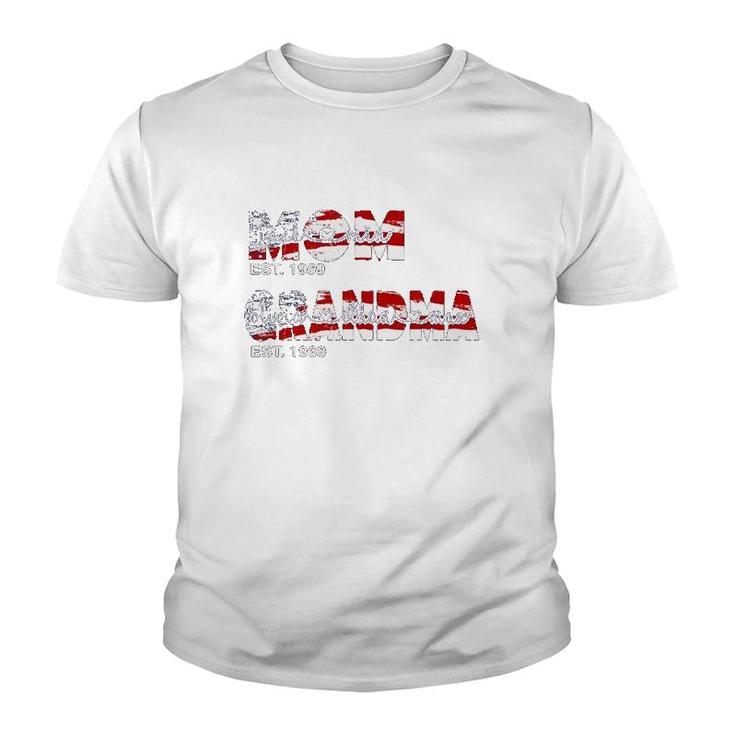 Personalized Mom Grandma Est 1969 With Kids And Grandkids Youth T-shirt