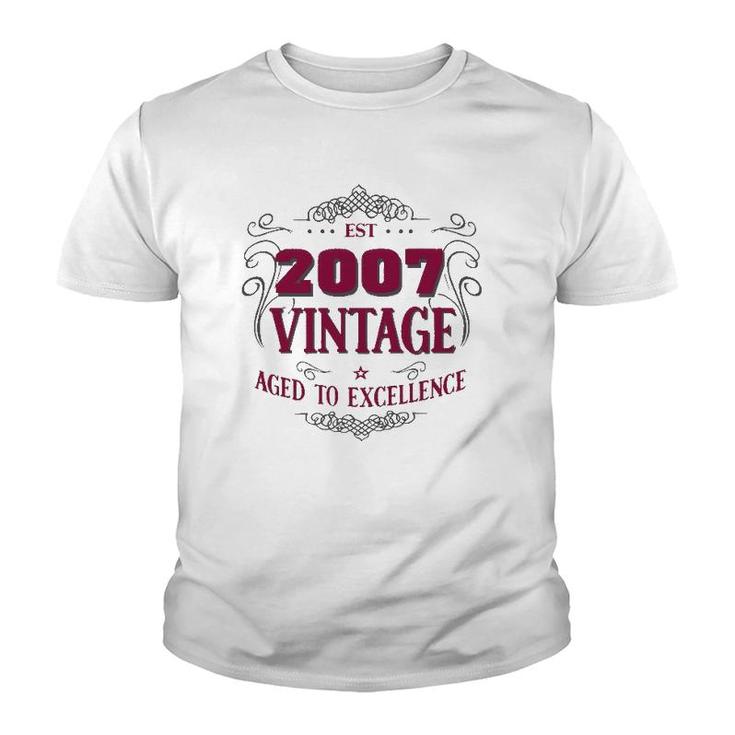 Vintage Est 2007 Birthday Gifts For Men & Women Youth T-shirt