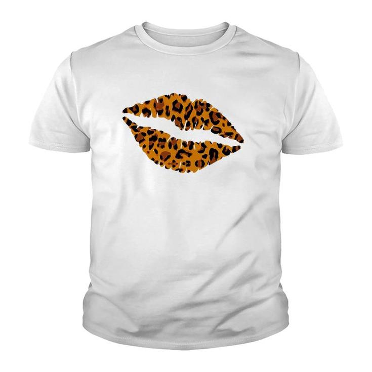 Womens Cheetah Print Kissing Lips  Leopard Pattern Kiss Gift Youth T-shirt
