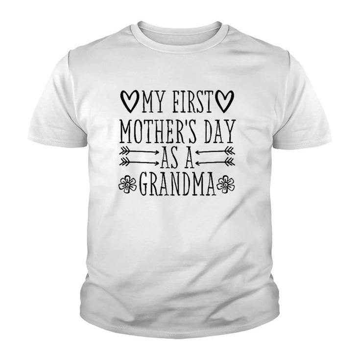 Womens My First Mother's Day As Grandma 2021 Happy To Me You Funny Youth T-shirt