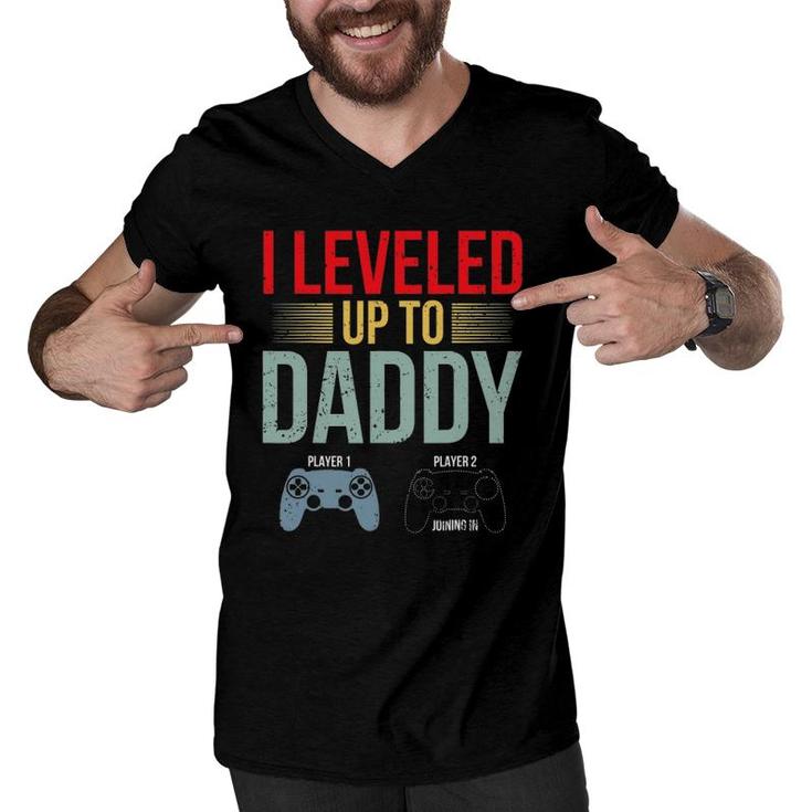 1St Time Dad Est 2022 New First Fathers Gaming Daddy 2022 Gift Men V-Neck Tshirt
