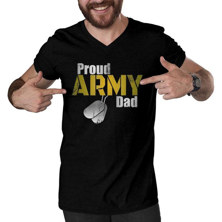 Army Dad  Proud Parent US Army Military Family Gift Men V-Neck Tshirt
