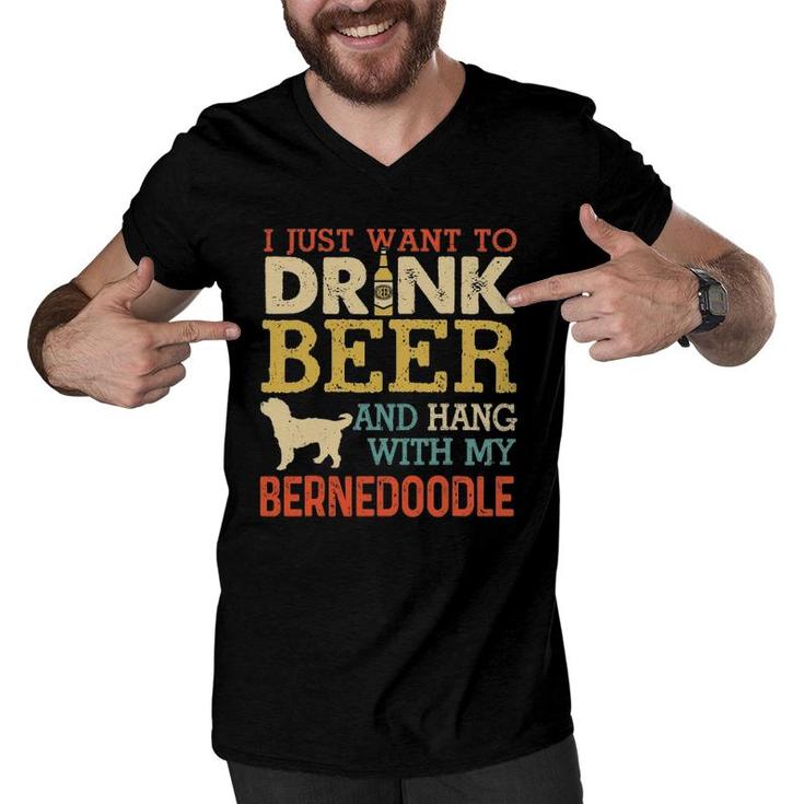 Bernedoodle Dad Drink Beer Hang With Dog Funny Men Vintage Men V-Neck Tshirt