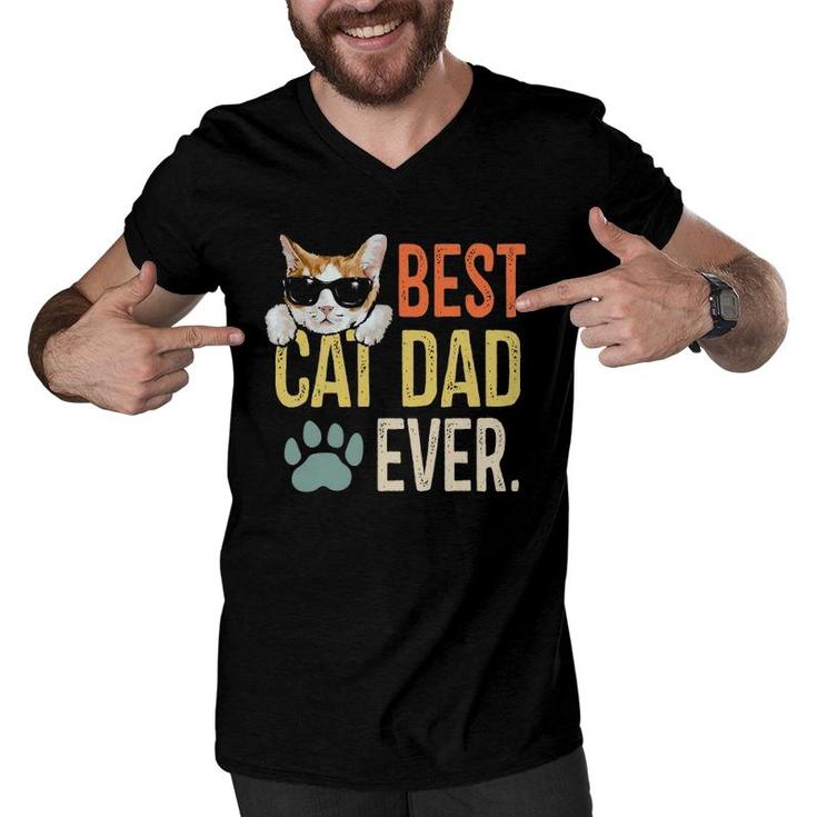 Best Cat Dad Ever Funny Retro Cat Lover Fathers Day Men V-Neck Tshirt